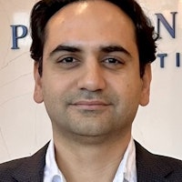 Navid Pooyan, Dr.